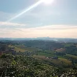 別荘 A Casa De Fiore モンテグラナーロ