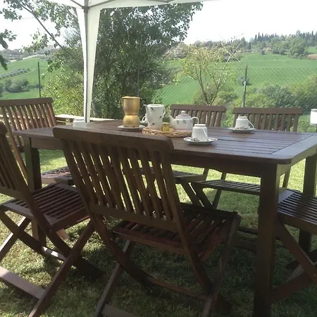 A Casa De Fiore מונטגרנרו